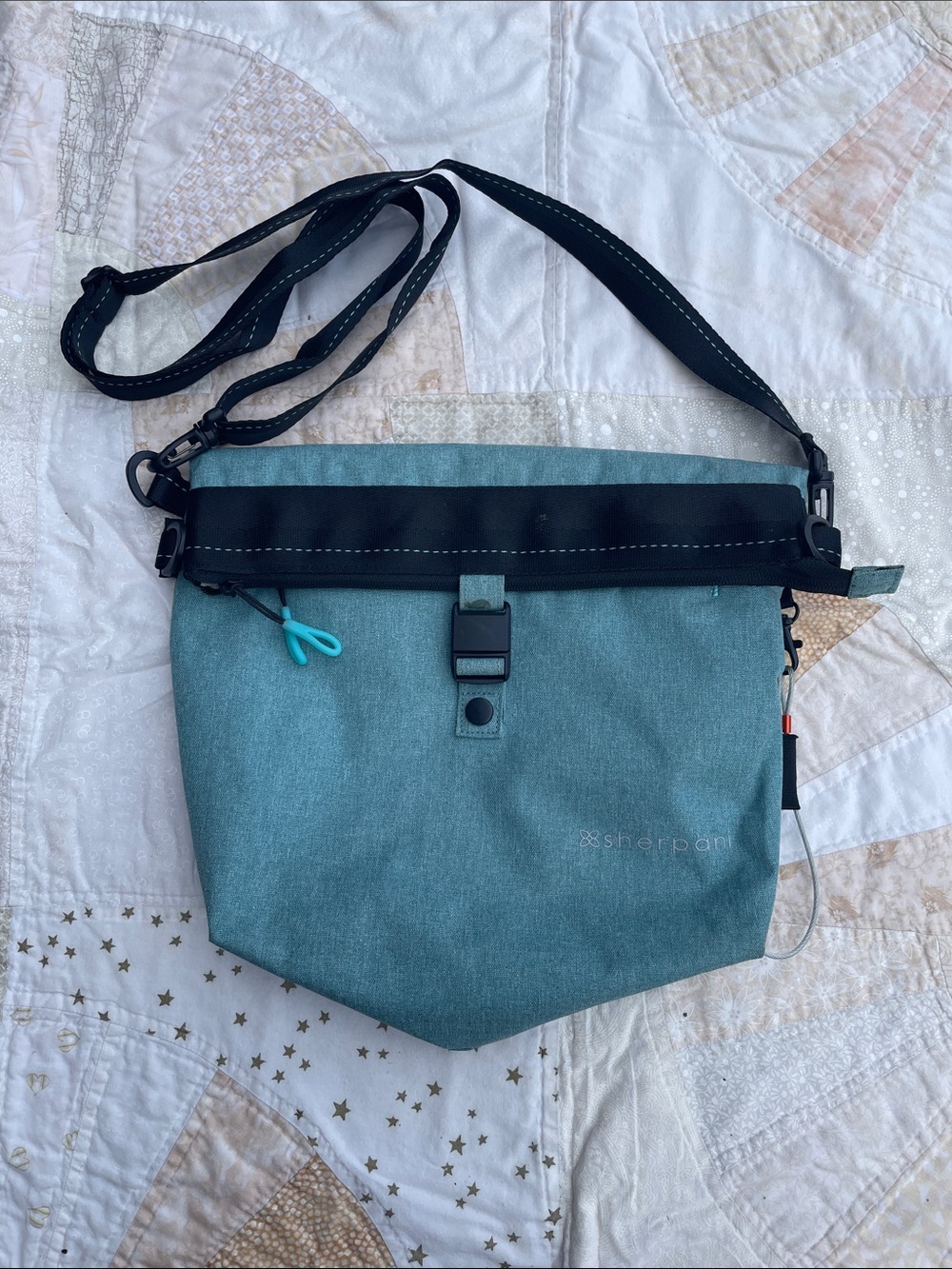 Sherpani Crossbody Bag